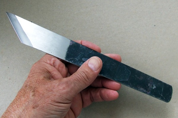 https://www.busybusy.shop/images/products/65-paring-knife-english-style-left-handed-3.jpg